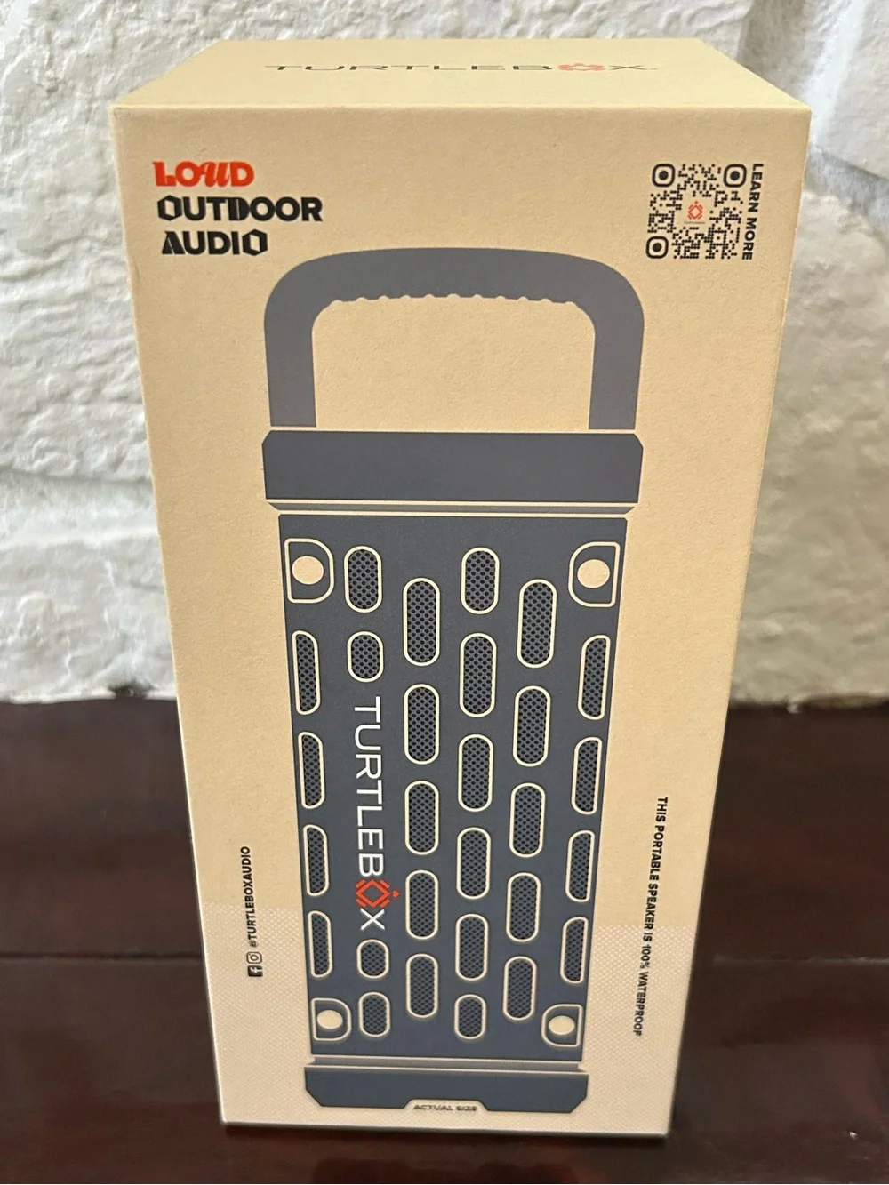 Turtlebox, gray speaker - Picture 1 of 7